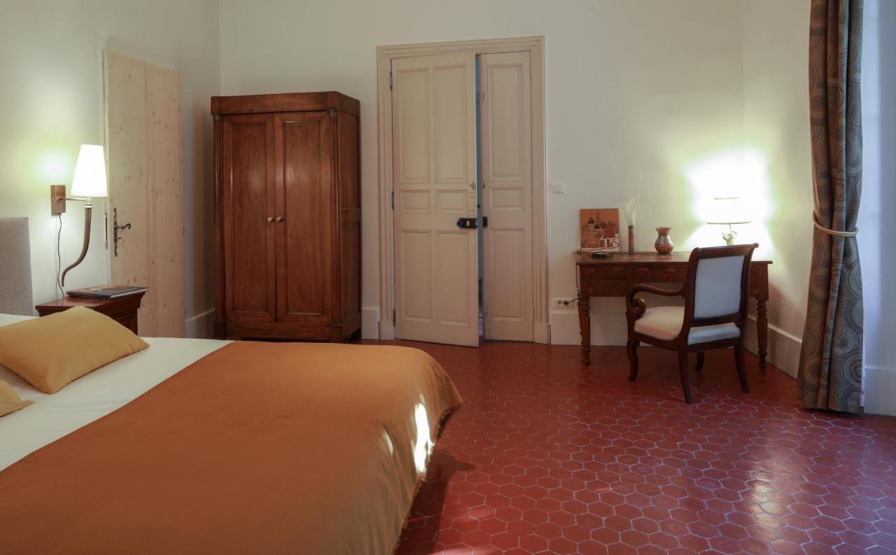 Le 37 Malaucene Bed and Breakfast Habitación foto